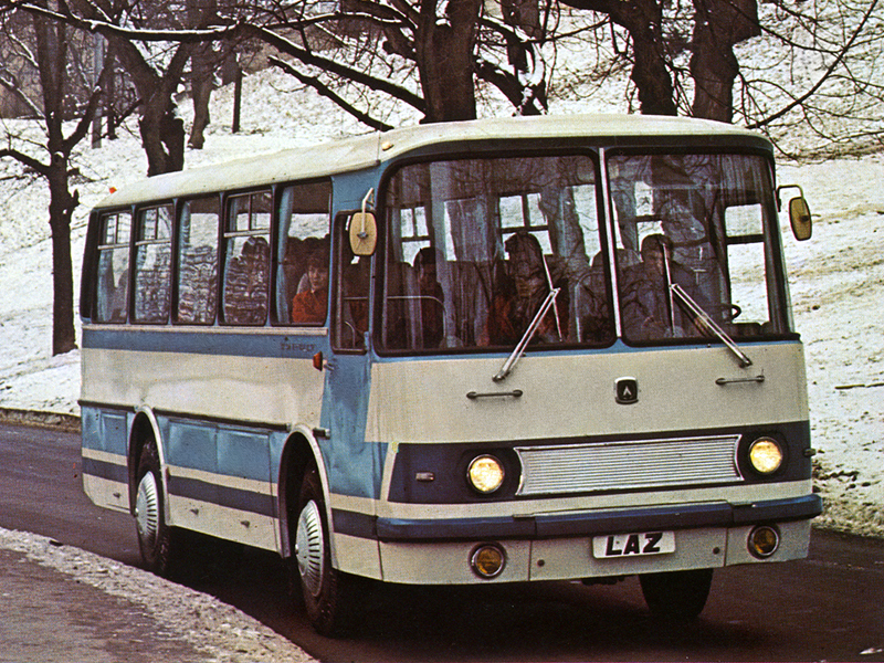 ЛАЗ-697Н Турист